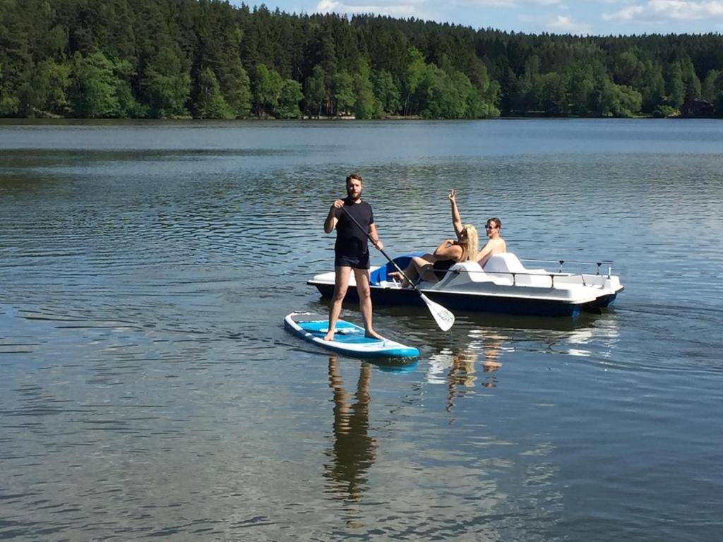 Penzion Ratmirak Maly Ratmirov Exteriör bild